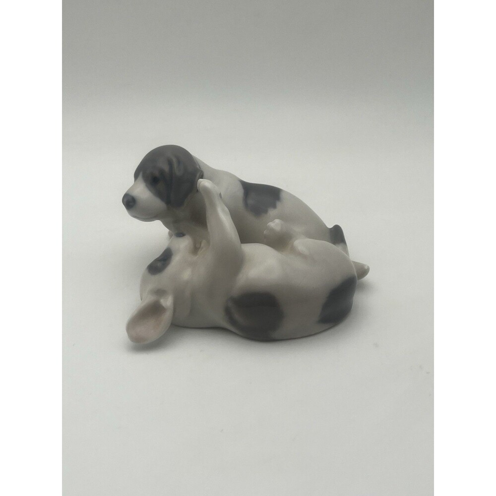 Royal Copenhagen 453 Playing Pointer Puppies Porcelain Figurine Erik Nielsen 2.5 - Picture 2 of 6